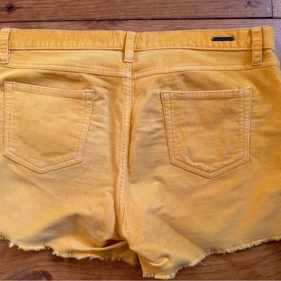 Carve Designs Oahu Corduroy Shorts, Sunflower Yellow - Size 10 - Picture 5 of 5